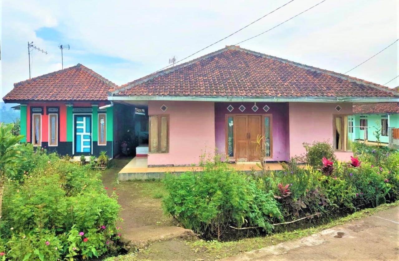 Villa Lembang Bunda Cikareumbi Ngoại thất bức ảnh