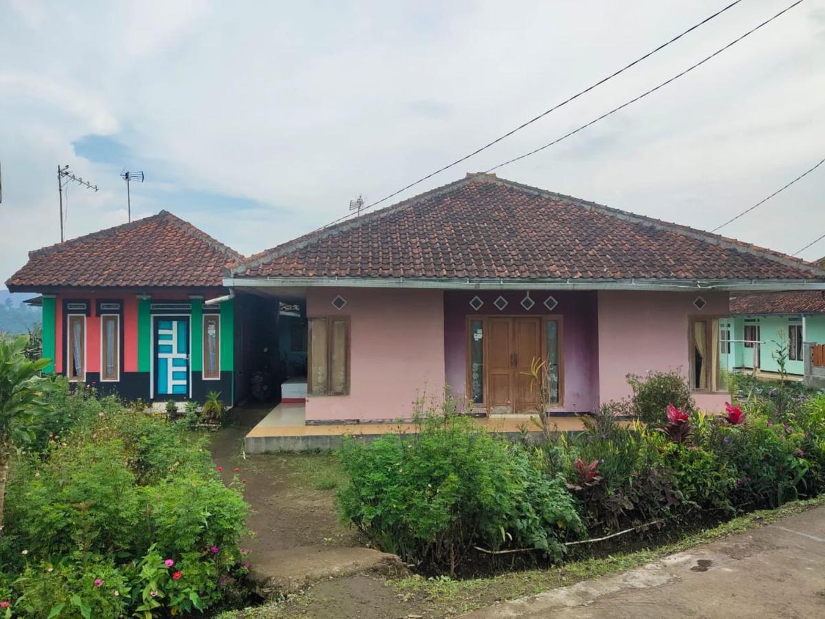Villa Lembang Bunda Cikareumbi Ngoại thất bức ảnh